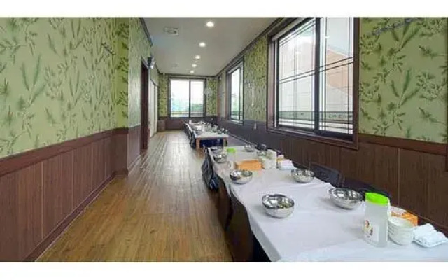 Suncheon Suncheon Bay Deulmaru Pension (Group Room)