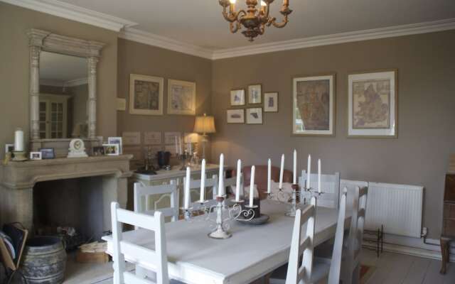 Roundhill Farmhouse