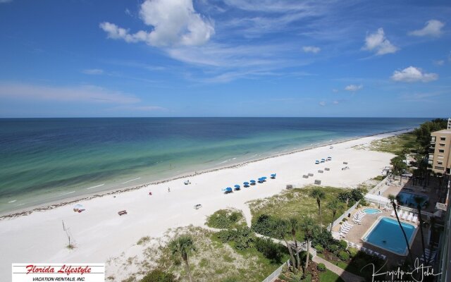 Sand Castle I - 1002