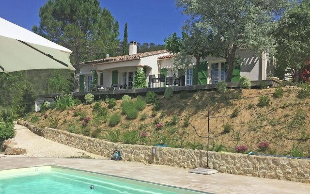 Charming Villa in Lagrasse With Private Swimming Pool