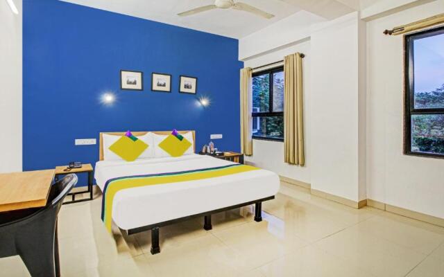 Itsy By Treebo - Aura Homes