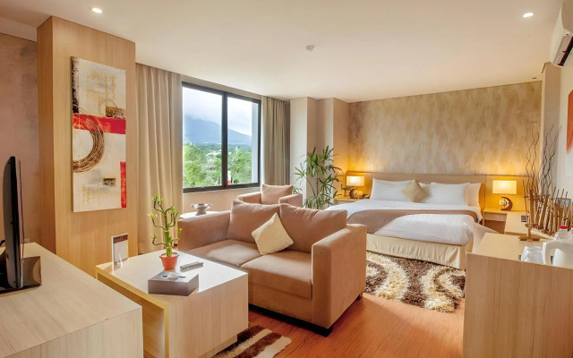 Padjadjaran Suites Resort & Convention