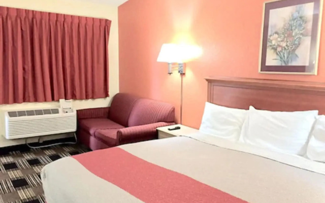 Red Carpet Inn Great Lakes