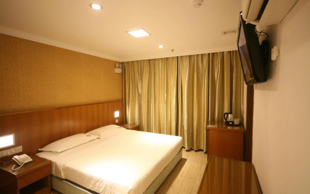 Cardogan Hotel – Guest Rooms – Kuala Lumpur