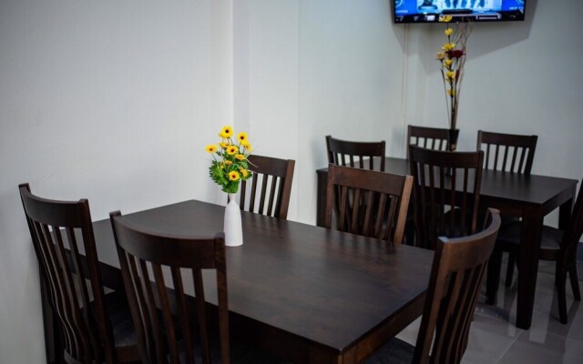 Maneetham Residence