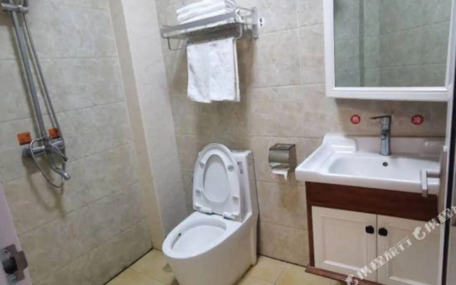 Zhengzhou Fuxuan Hotel