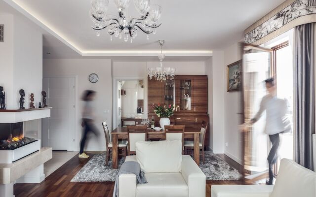 Apartment Empire Sopot by Renters