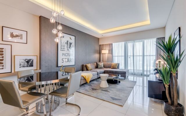 GLOBALSTAY. DAMAC Tower Paramount