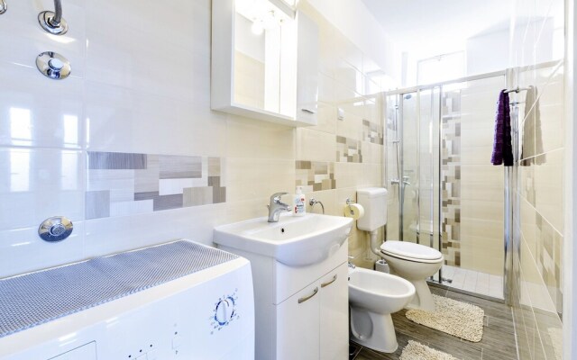 Centraly Located Charming Apartment