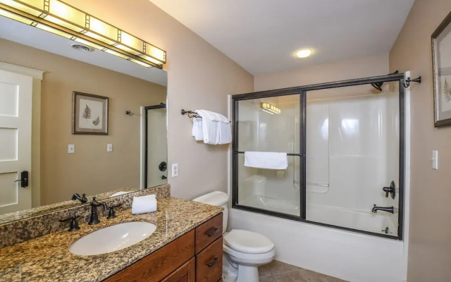 Trailside Tranquility