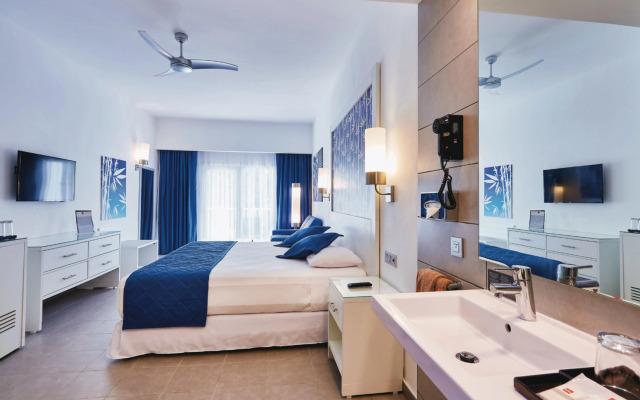Hotel Riu Bambu - All Inclusive