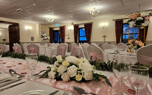 Marsh Farm Hotel