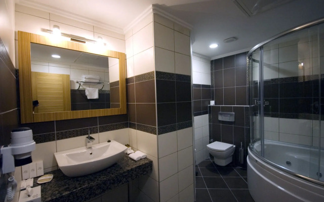 Emir Royal Hotel