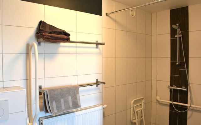Lovely Holiday Home in Bastogne with Hot Tub