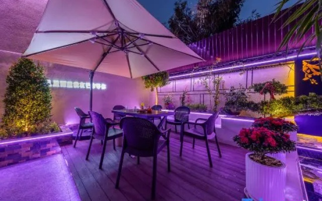 Mangli • Pf • Utop • Themed Homestay (Mangshi Plaza) – Restaurant – Dehong