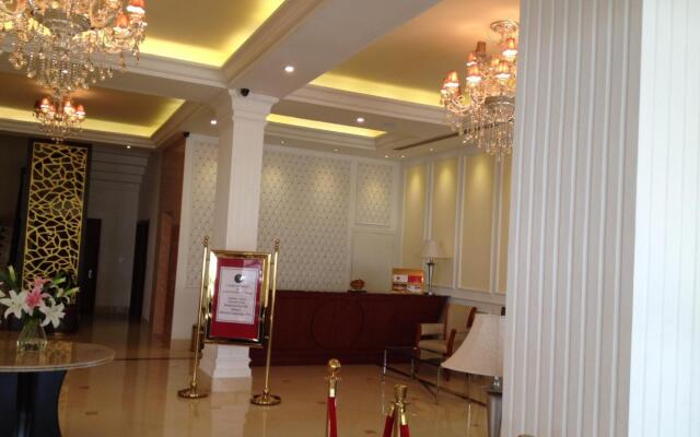 Camelot Hotel