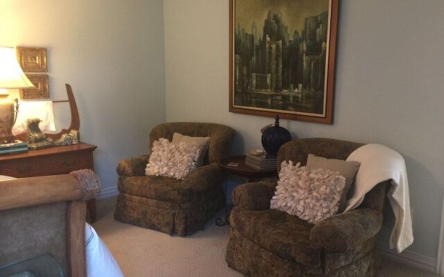 The Big Green House Bed & Breakfast