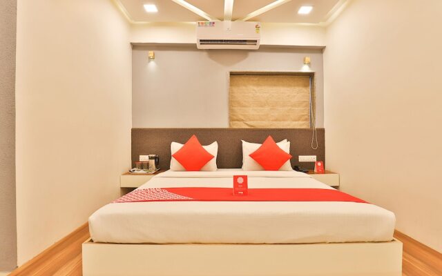 OYO 10749 Hotel Neelkanth Bliss