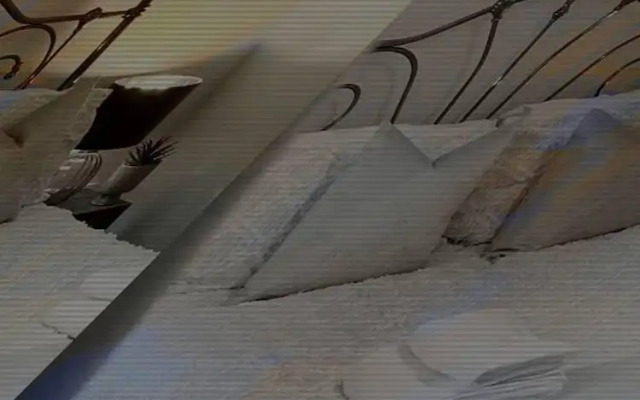 Waterside Townhouse With Balcony And Marina View