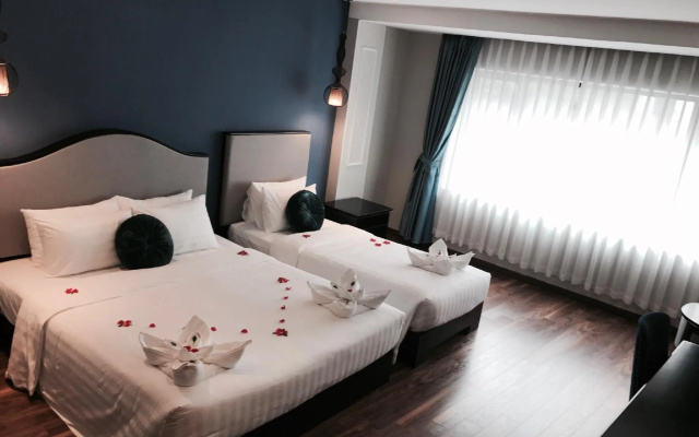Hanoi La Castela Hotel – Guest Rooms – Hanoi