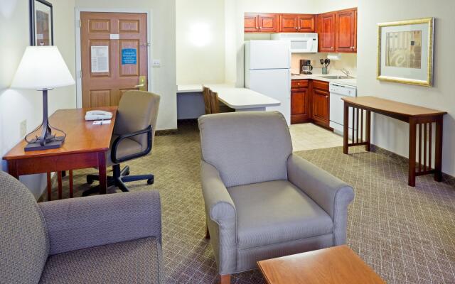 Staybridge Suites Cranbury by IHG
