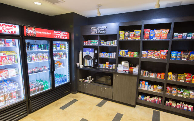 Candlewood Suites : Overland Park - W 135th St by IHG