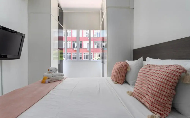 Perfect in Copacabana Comfortable Room Br401