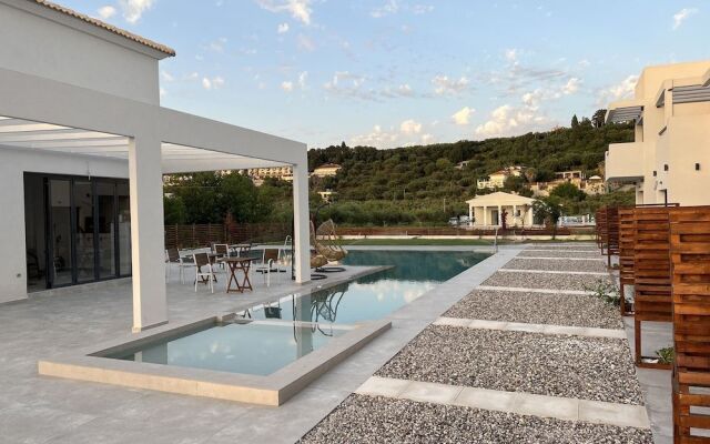 Kimiro Hotel Tsilivi