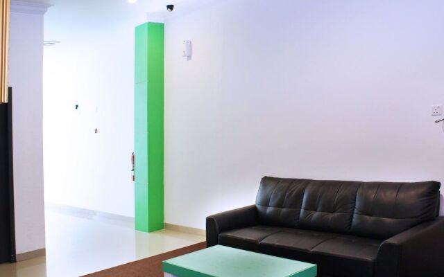 Airy Greenland Ahmad Yani Batam