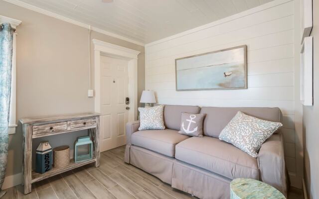 Sandpiper Suite at Driftwood #5