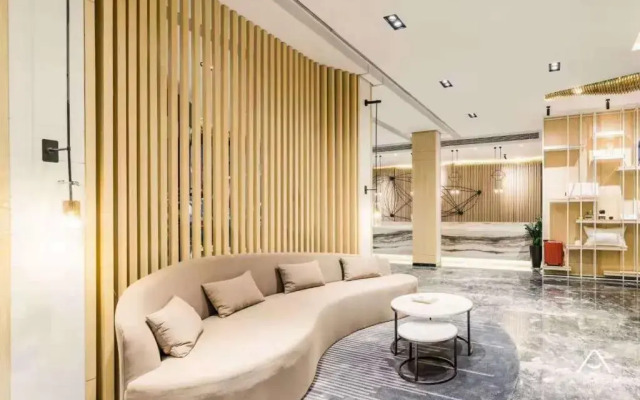 Atour Hotel Shangrao Zhongxin Square