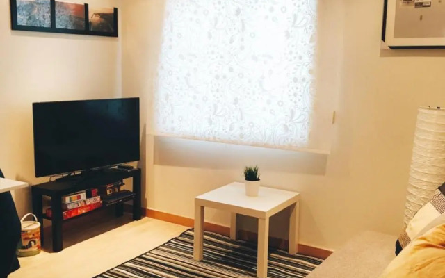 NEW APT center 1 min walk beach/river/casino!!!