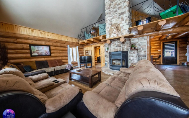 Chalet Le St-Côme - SPA- Billard- PISCINE by Galaxia