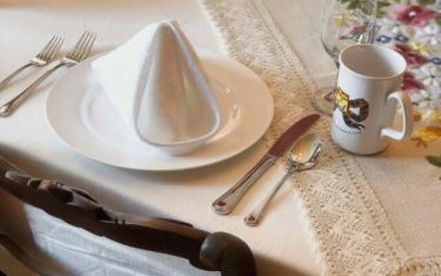 Mahogany Manor Bed & Breakfast