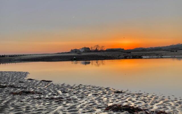 16 Solent Landing