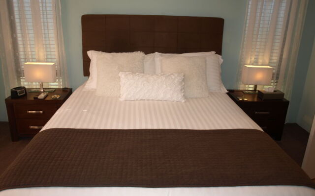 Baudins Bed & Breakfast - Adults Only