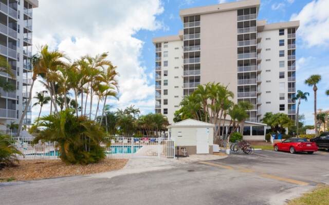 Bonita Beach 5500 - 1702