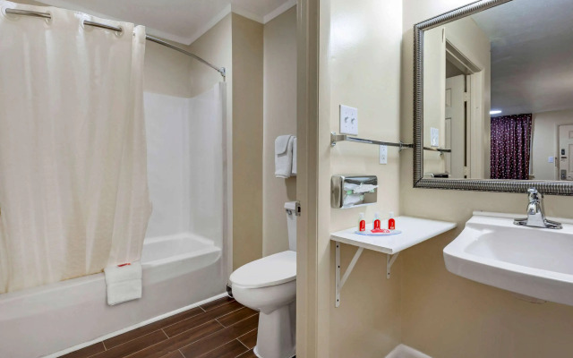 Econo Lodge Woodstock - Shenandoah Valley I-81