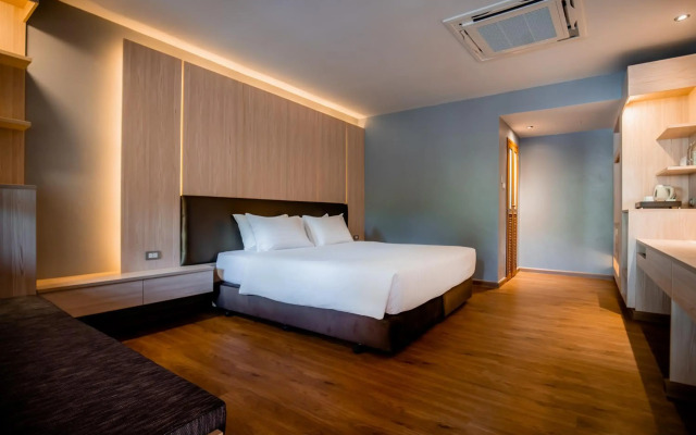 Thanthip Beach Resort