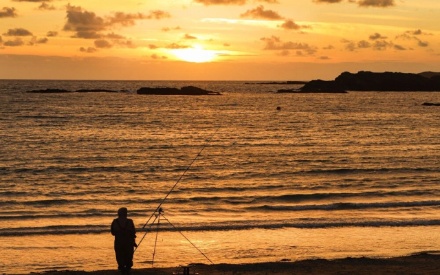 Tyn Towyn - Ty Glas Golau