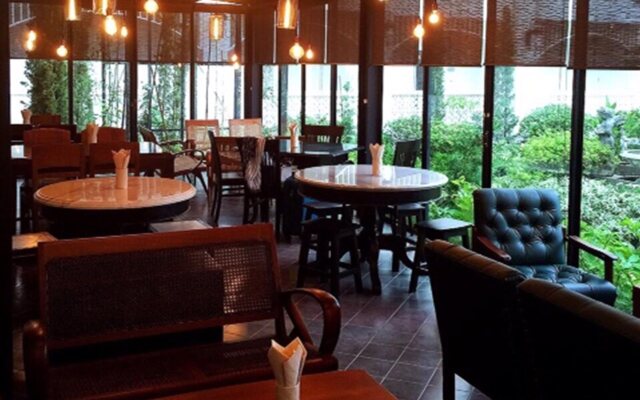 Koranaree Courtyard Boutique Hotel