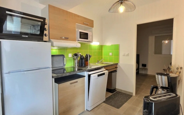 Luxurious Maisonette With Washing Machine Near Valras-plage