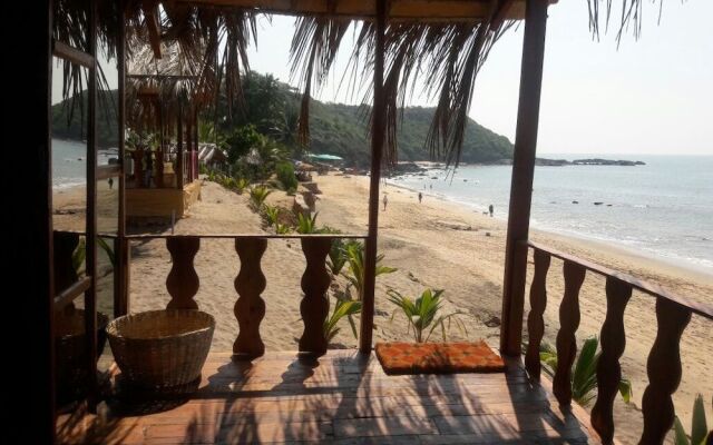 Blue Lagoon Sea Front cottages