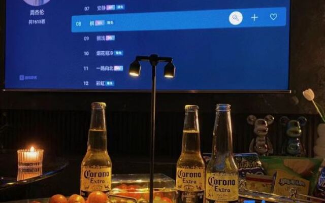 Yunduan High Altitude River View Homestay (Jiefangbei Hongya Cave Branch)