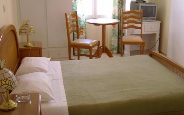 Sea Colours Hotel