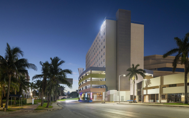 Renovated Aloft Cancun