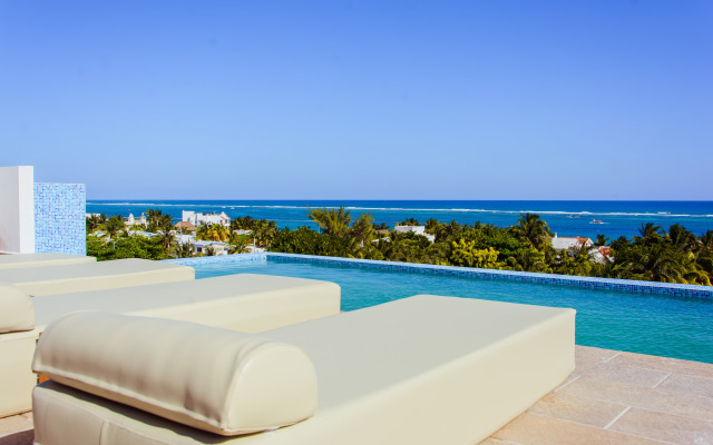 We Hotel Puerto Morelos