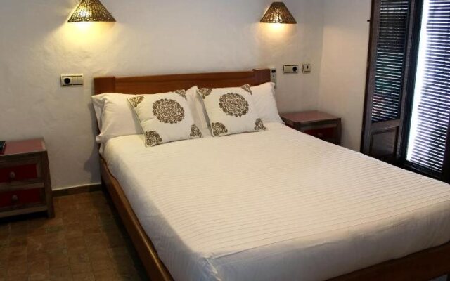 Hostal Extramuros