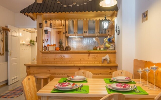 Agat Apartment