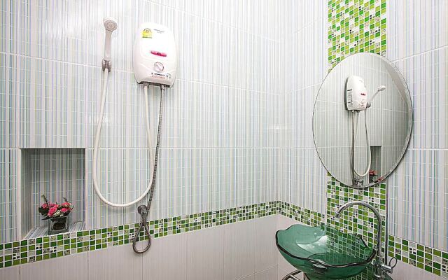 Baan Kiet 1 5 units with 2 bedrooms